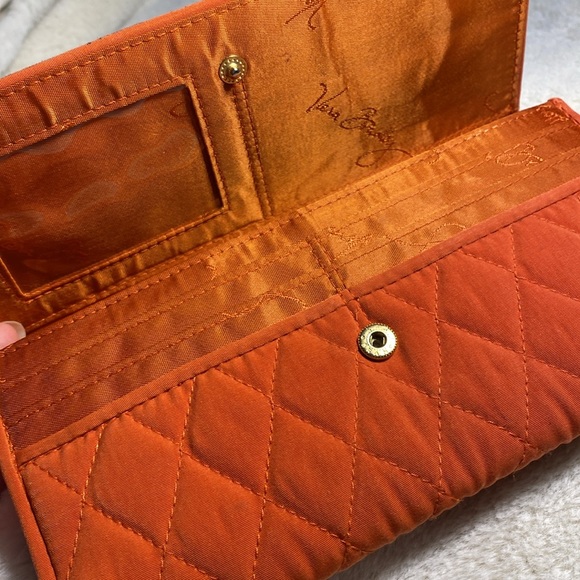 SOLD Hand-Painted Tiger’s Eye Quilted Wallet ‘Staring Contest’ - Picture 14 of 15